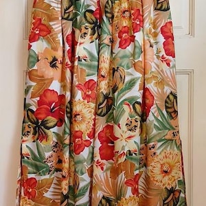 Falda floral vintage de los años 80 y 90 plisada con bolsillos