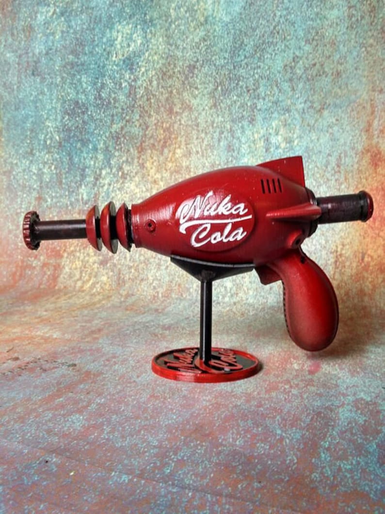 Fallout 3 ядер кола. Nuka cola fallout. холодильник nuka cola. nuka cola blaster. nuka cola fallout 3.