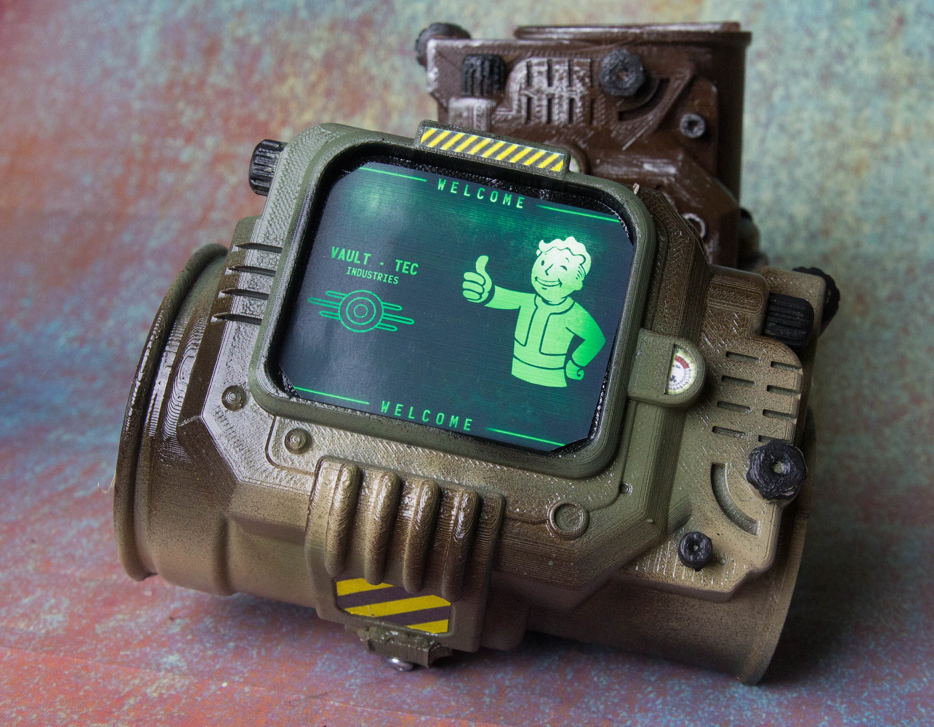 Pip Boy Mk IV - 3D プリント Pip-Boy 3000 Mk IV - Fallout Pip Boy Mk IV - 3D プリント Pip-Boy 3000 Mk IV - Fallout
