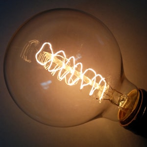 Simple Vintage Lighting G80 Edison Light Bulb, E26 Base, 40W or 60W, 120V, Antique Style, Amber Tinted or Clear, 3&quot; Globe, Spiral Filament