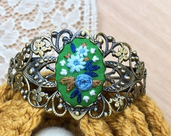 Kelly Green Floral Embroidered Cuff Bracelet, Hand Embroidered Flowers, Heirloom Style, Rustic Jewelry, Floral Filigree, Art Nouveau