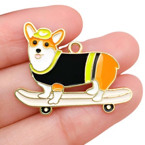 5/10pcs 25*31mm Enamel Cartoon Cute Skateboard Dog Design Charms Alloy Animal Pendants For DIY Jewelry Making Accessories