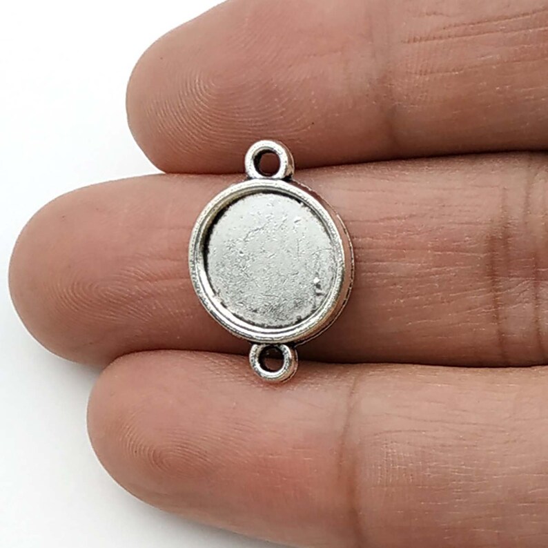 100pcs 25mm Round Pendant Tray Cabochon 