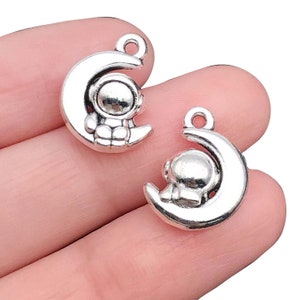 10/20pcs 11*15mm Vintage Astronaut Design Charms Alloy Pendants For DIY Jewelry Making Accessories