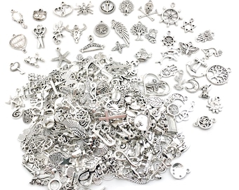 300pcs Assortiment de charmes mixtes en VRAC Antique Silver Tone, collections de charmes mixtes en gros, pour bricolage Handmade Making Accessories