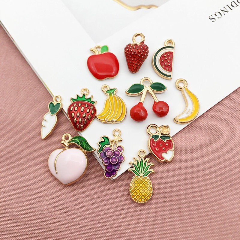 Strawberry Charms, Enamel Charms, Fruit Shaped Charms, Charm Bracelets, Jewelry  Charms Gold Charms 5 Charms per Pack 
