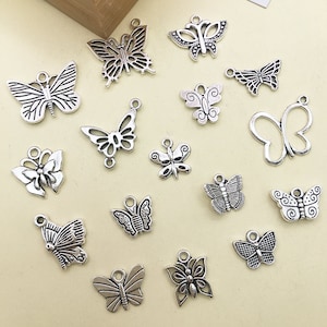 15pcs Mixed Butterfly Charms BULK Antique Silver Tone，vintage Butterfly Pendant，for DIY Hand Making craft Accessories