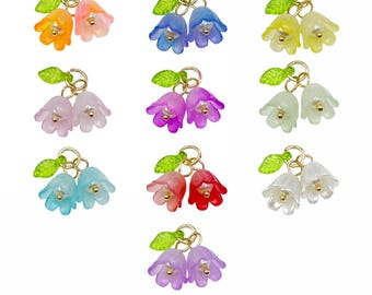 10 colgantes de flores acrílicas de lirio de los valles de colores, 20 x 22 mm, para pulseras, collares y accesorios de joyería.