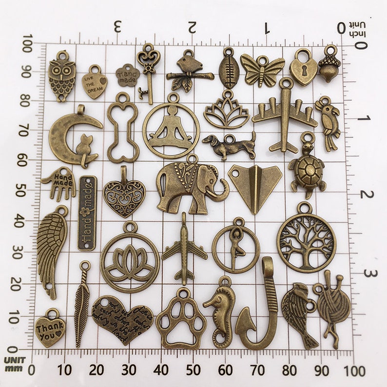 100 pièces assorties de breloques mixtes en vrac, couleur bronze Antique, collections de breloques mixtes en gros, pour bricolage, accessoires de fabrication faits à la main image 5