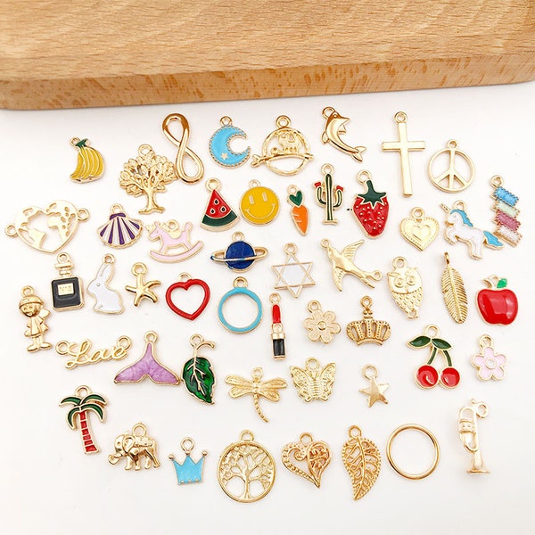 Bulk Wholesale 50pcs Gold Metal Mix Colorful Enamel Charms jewelry pendant，for DIY Bracelet Necklace Earrings Handmade Making Accessories