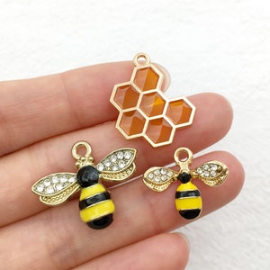 5 piezas de esmalte de abeja para hacer joyas, lindo pendiente, colgante, pulsera, collar, dijes de diseño diy, dijes de abeja, colgante de abeja pequeña imagen 2