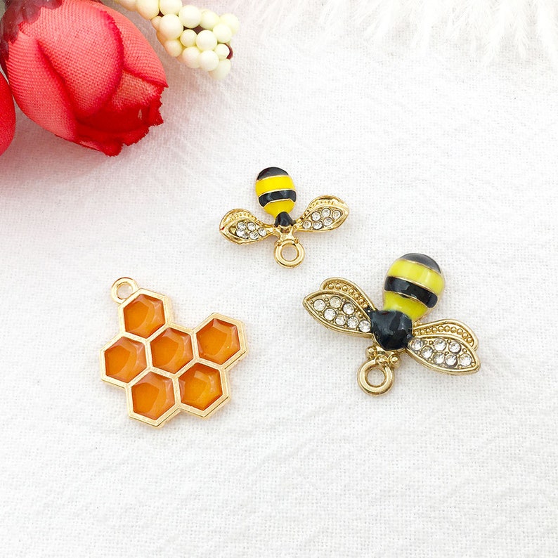 5 piezas de esmalte de abeja para hacer joyas, lindo pendiente, colgante, pulsera, collar, dijes de diseño diy, dijes de abeja, colgante de abeja pequeña imagen 3