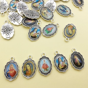 10/20/30pcs Mix Bulk Our Lady Medal Charm,Religious Medal Pendant, Religious Gift，for DIY Earring Necklace Handmade jewelry supplies