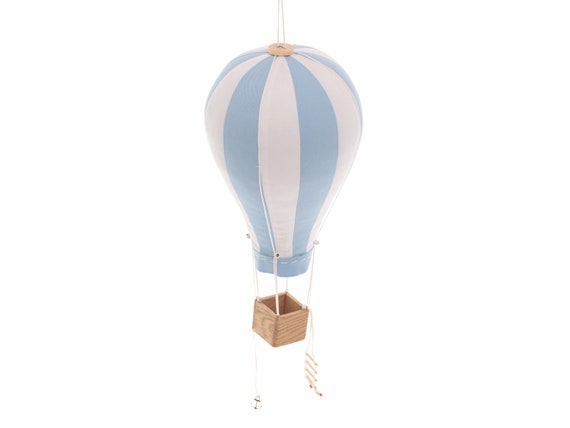 Air balloons 熱気球バスケット 熱気球 布製気球 木製バスケット 旅行テーマの保育園 スカイブルーホワイト 吊り下げ式保育園装飾 エアロスタット バルーンギフト - 日本