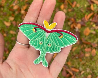 Embroidered Luna Moth Iron On Patch – Green Moth Embroidery Appliqué for Jackets, Bags, Hats – Nature Inspired Insect Patch for Clothing