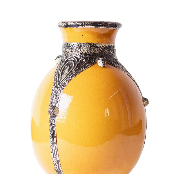 Vase jaune marocain fait main, vase en poterie d'argile émaillée peinte à la main, vase décoratif en céramique, décoration de table, vase de fleurs, cadeau pour une nouvelle maison