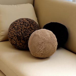 Decorative Ball Pillows, Plush Ball, Set of 3 Round Pillows