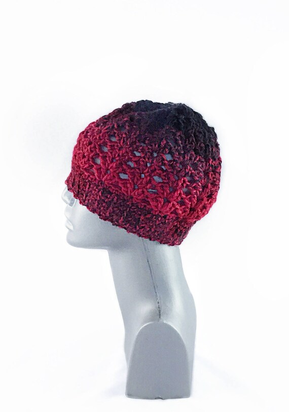 red crochet hat