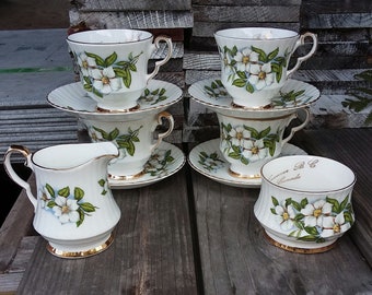 Royal Windsor "Dogwood" Brithish Columbia. 4 teacups, 4 saucers, creamer and sugar bowl.