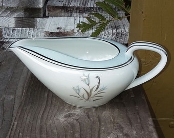 Noritake Bluebell 5558 creamer. 1954-1971