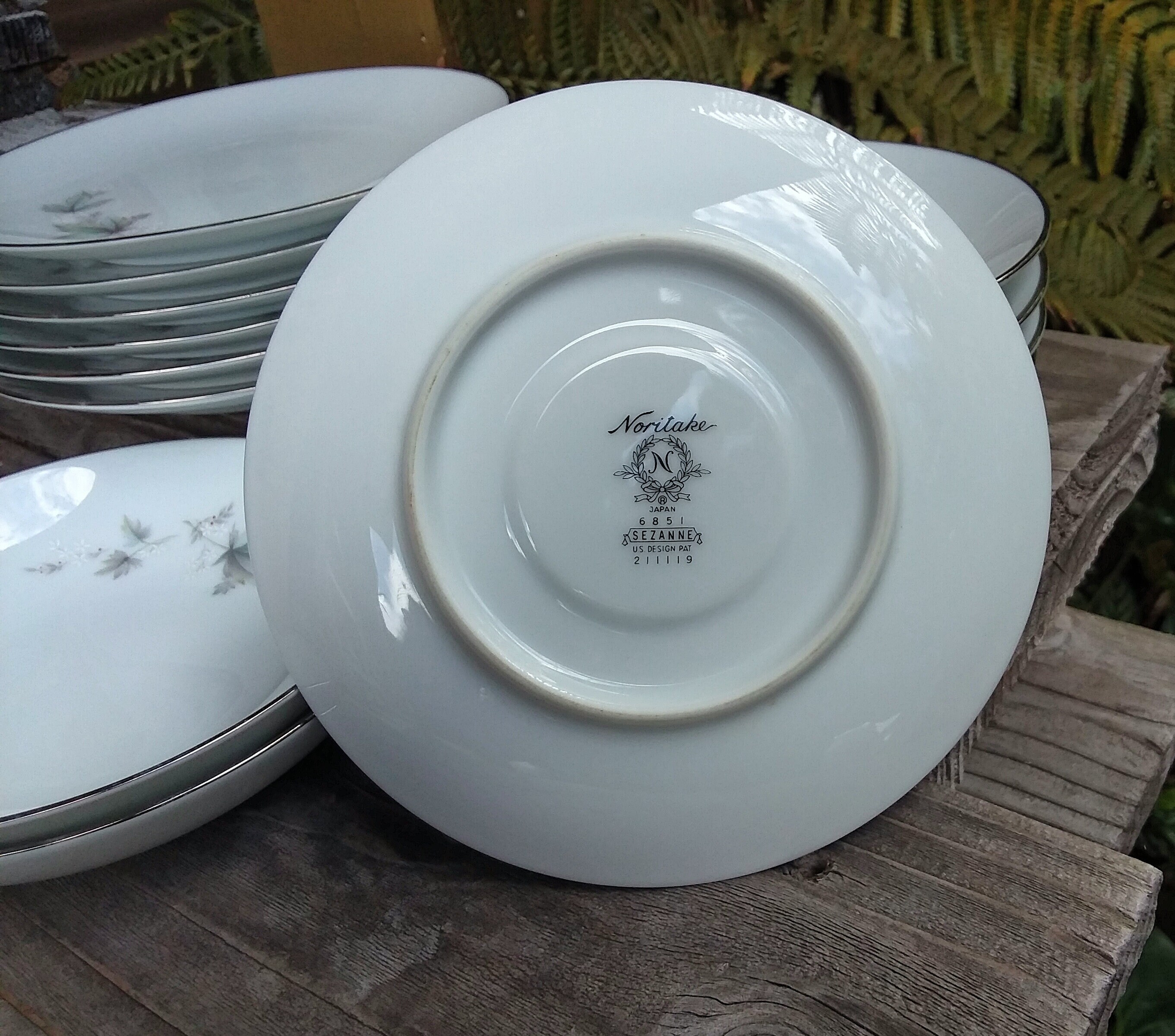 Noritake Sezanne #6851 (13) Pieces Total. 6 Bread and Butter