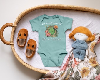 Body para bebé inspirado en El Señor de los Anillos: Bastante alto para ser un hobbit - Algodón suave, regalo para recién nacidos