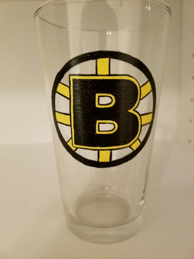 Hand painted Boston Bruins Logo Glasses Available in beer Etsy
