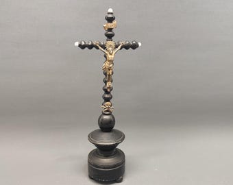Antik Corpus Christi-krucifix - Memento Mori - Stående altare - Trä - Religiöst kors