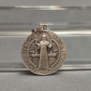 Religiöse katholische St. Benedikt Medaille Anhänger - Heiliger Charme - Medaillon