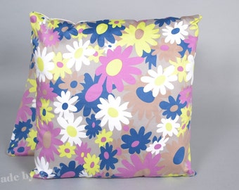 40 x40 cm ( 16" x 16" )  Handmade Pillow cover flower power retro  - mid century Throw - Cushion cover space age - 70's