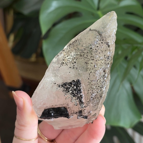 Calcite à dents de chien avec goethite et hématite — Uruguay | Grand cristal de calcite naturelle