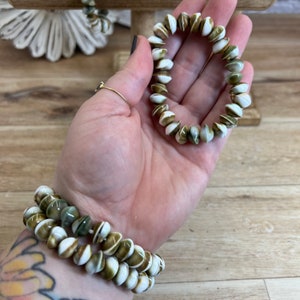 Eye of Shiva Shell Bracelets | Shiva Shell | Shiva’s Eye | Operculum Snail Shell | Evil Eye Amulet | Beaded Bracelets