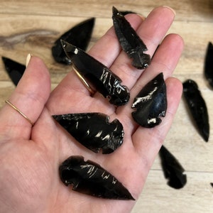 Hand Chiseled Obsidian Arrowhead: Protective Stone Talisman