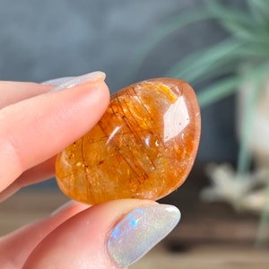 Copper Rutile in Golden Healer Quartz Lens | Quartz | Rutile | Polished Mineral | Brazilian Crystal