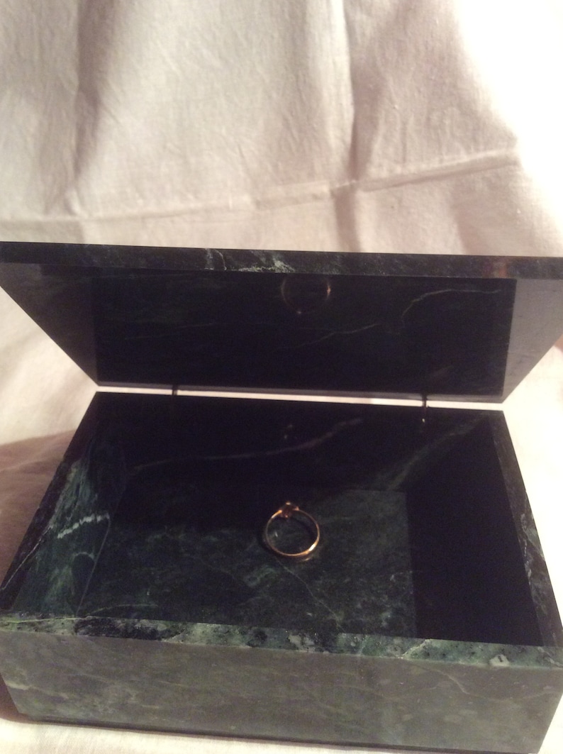 Unique Mineral Charoite from Siberia Polished Natural Stone Jewelry Box Made of Green Serpentine and Violet Charoite