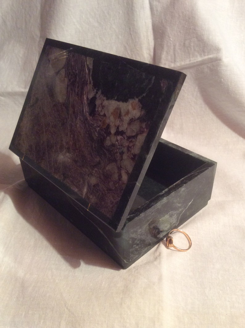 Unique Mineral Charoite from Siberia Polished Natural Stone Jewelry Box Made of Green Serpentine and Violet Charoite