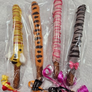 Honey Bear inspired Chocolate covered pretzels Party Favors image 1