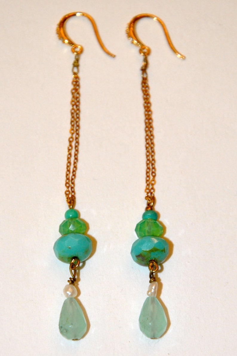 Long vintage earrings, green beads image 2