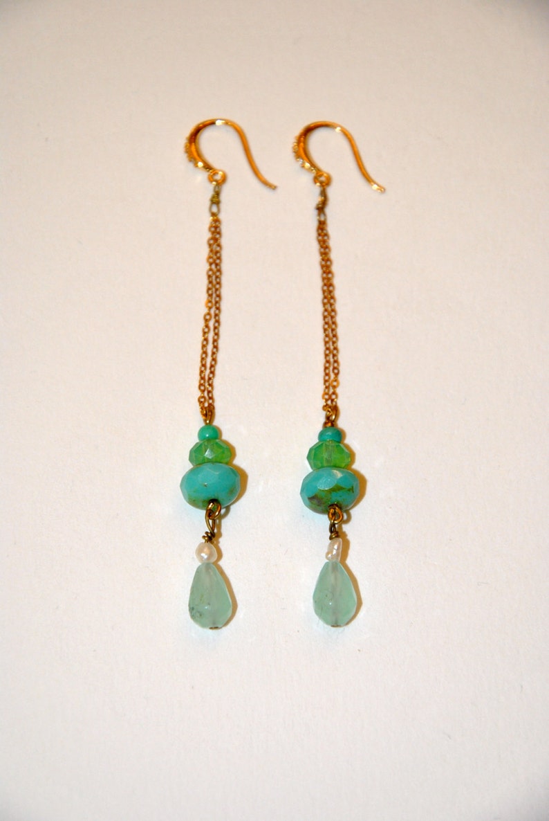 Long vintage earrings, green beads image 1