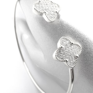 LUXURIOUS 18kt White Gold Plated Pave Crystals Clover Flower End Tips Thin Cuff Bracelet, Dainty, Minimalist, FREE SHIPPING!!