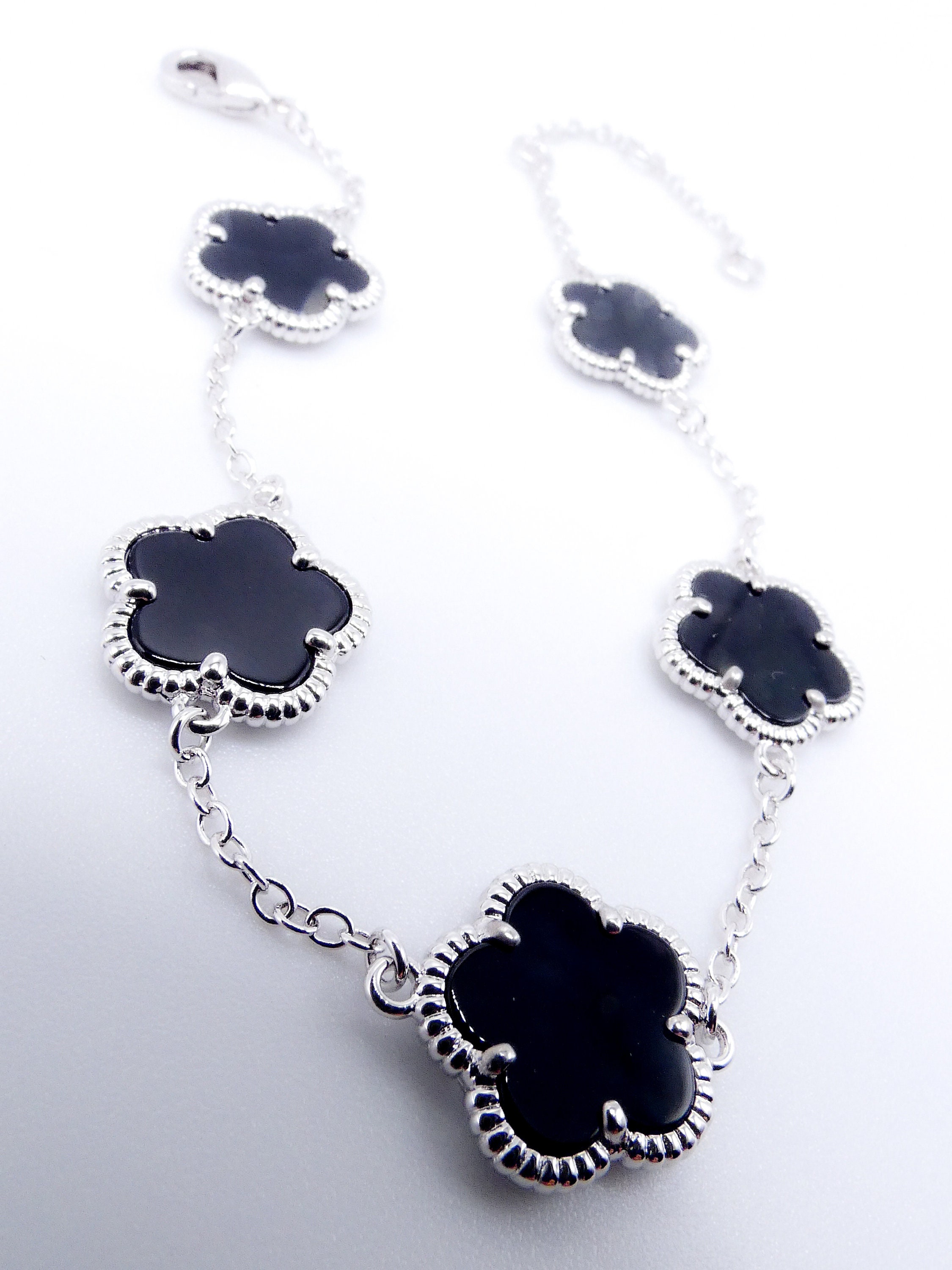 EXQUISITE Dainty Petite 18kt White Gold Plated Black Onyx 5