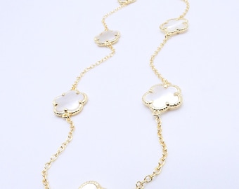 EXQUISITE 18kt Gold Plated 7 pcs Mother of Pearl Shell 5 Petal Clover Flower Charms Thin Chain Necklace, Dainty, Minimalist, FREE SHIPPING!!