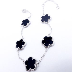 ブラック クローバーブレスレット Black clover bracelet - Etsy 日本