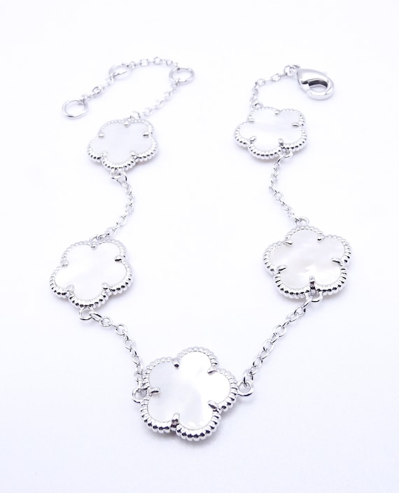 EXQUISITE Dainty Petite 18kt White Gold Plated Mother Pearl