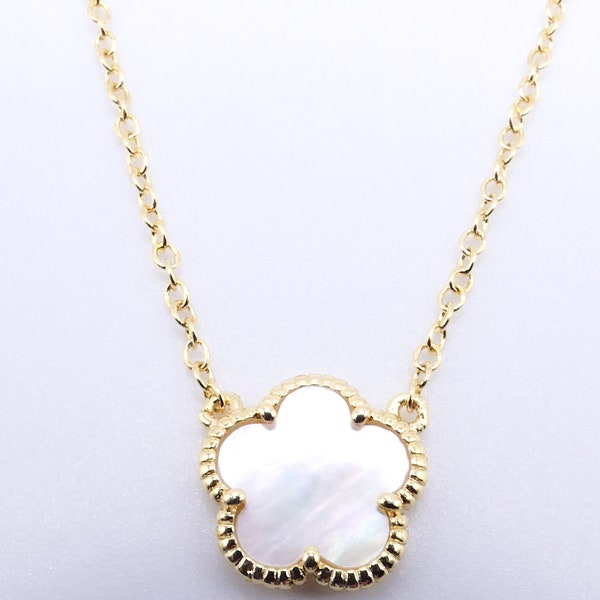 EXQUISITE Petite 18kt Gold Plated 5 Petal Mother Pearl Shell Clover Flower Pendant Thin Chain Necklace, Dainty, Luxurious, FREE SHIPPING!!