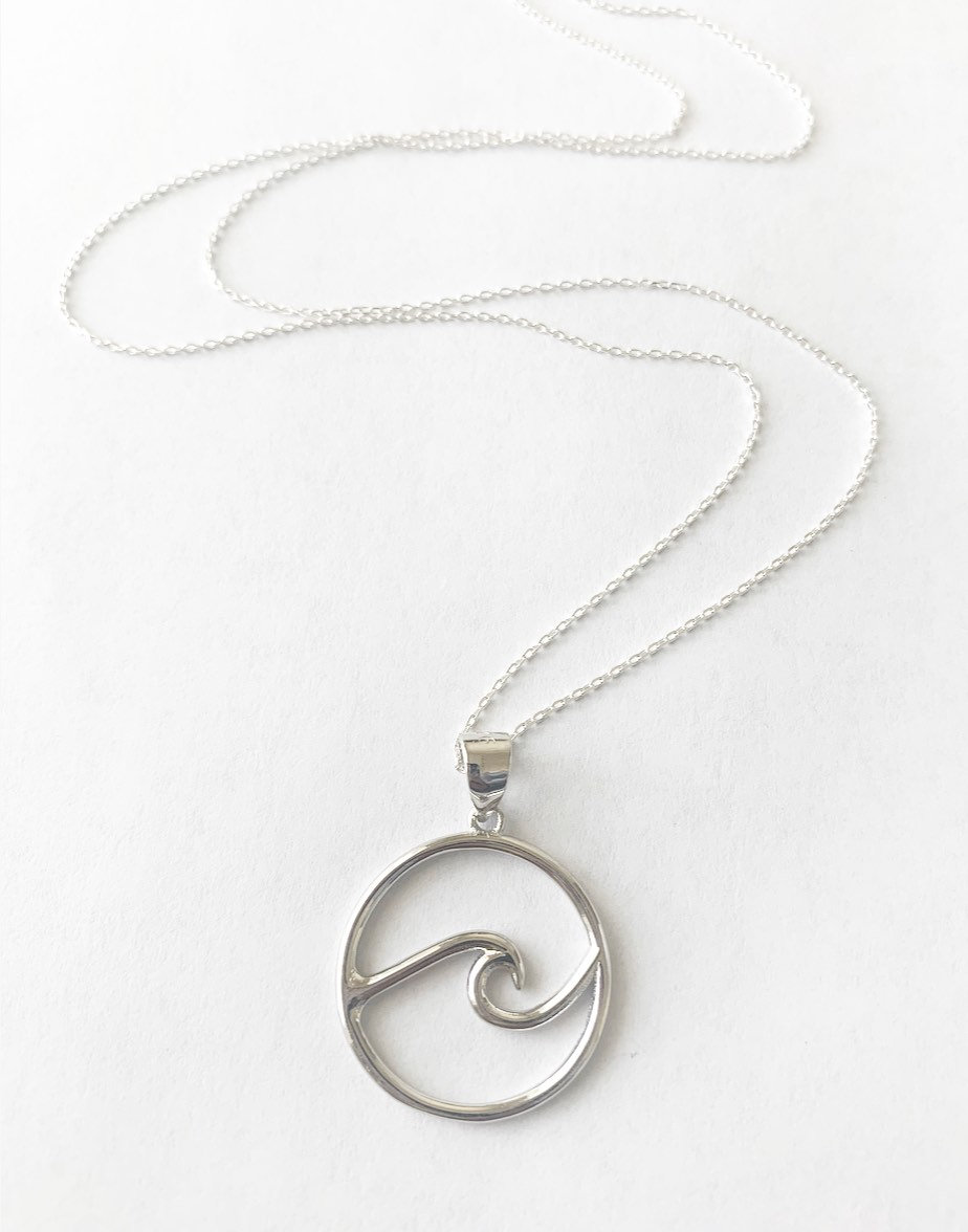 Circle wave necklace deals