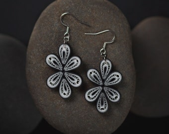 Black and White Paper Quilling Earrings - 1st Anniversary Gift for Her - Paper Quilled Jewelry - Summer Beach Boho Earrings