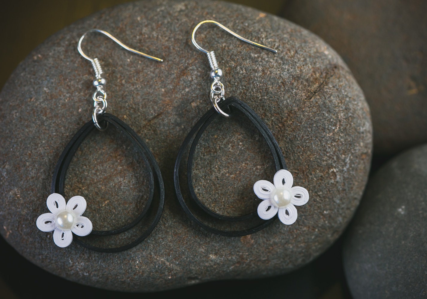 Black and White Earrings/ Quilling Earrings/ Paper Earrings/ Etsy