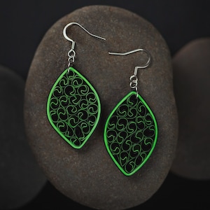 Jadegrüne Lange Teardrop Papier Quilling Ohrringe - Sommer Boho Baumeln Ohrringe - Papier Quilling Schmuck - Geschenk zum 1