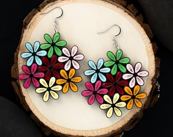 Pendientes florales grandes y ligeros de papel filigranado - Ideas para regalar en papel al primer aniversario - Joyas únicas para mamá - Regalo para mejores amigas